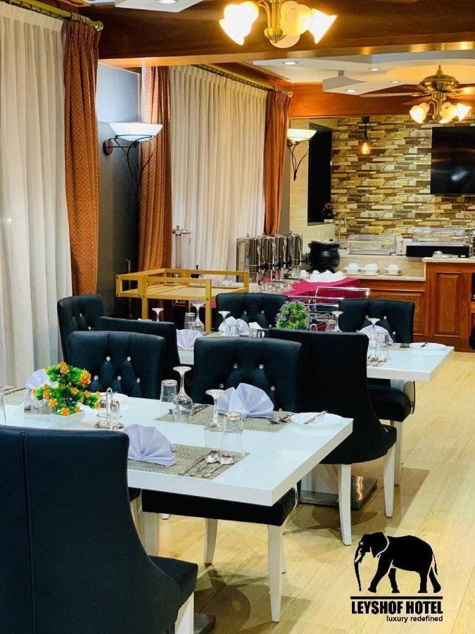 Leyshof Hotel Мванза Екстериор снимка