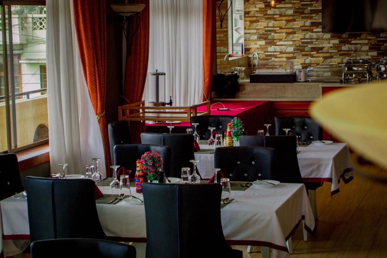 Leyshof Hotel Мванза Екстериор снимка