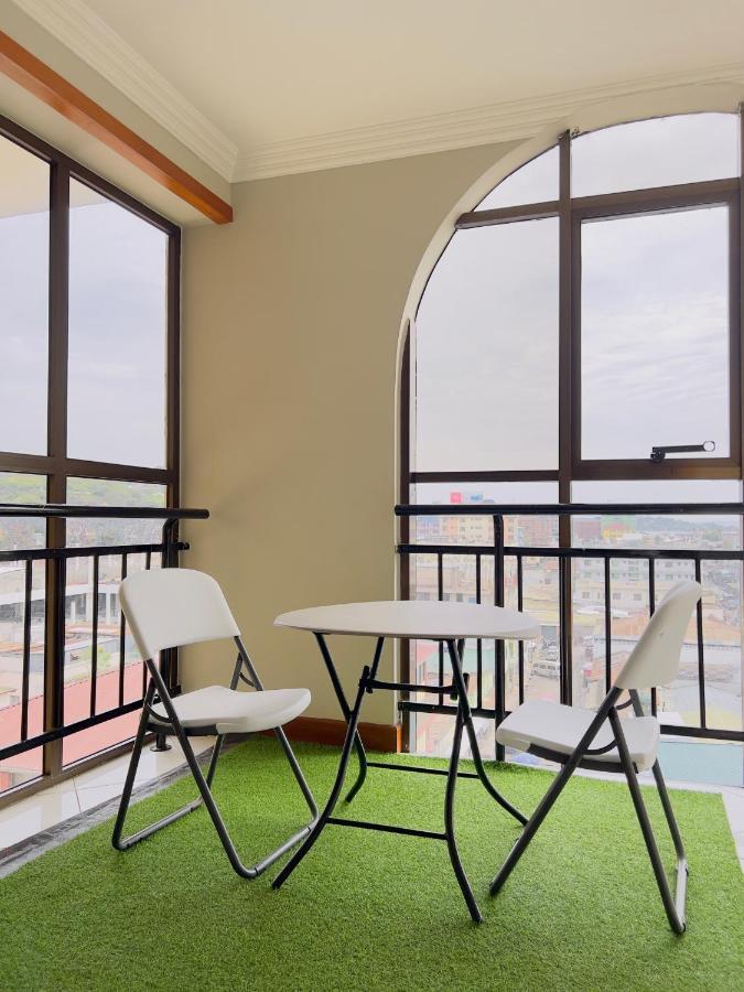 Leyshof Hotel Мванза Екстериор снимка